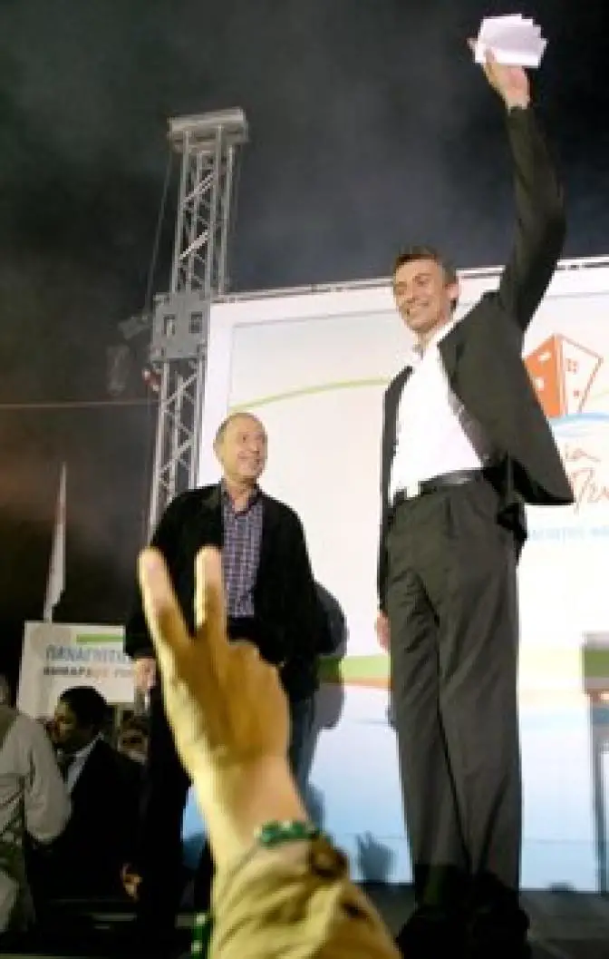 Erste Runde der Kommunal- und Präfekturwahlen ohne große Überraschungen beendet