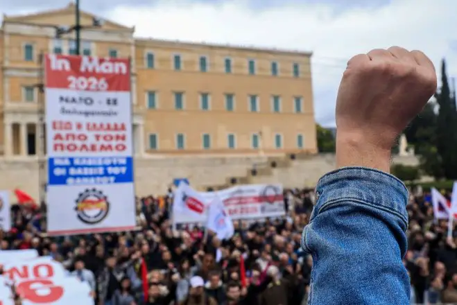 Unser Beispielfoto (© Eurokinissi) entstand während einer Demonstration zum Maifeiertag in Athen.