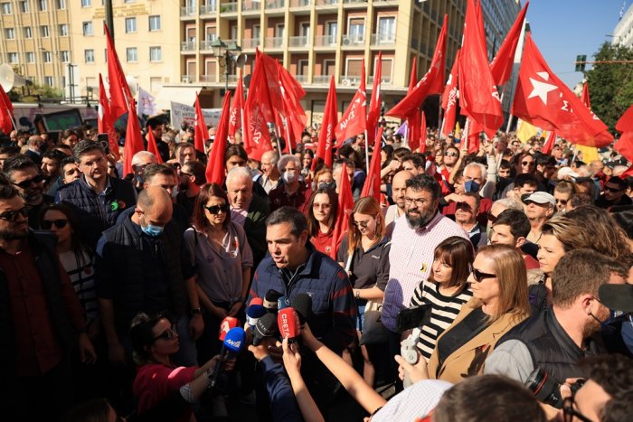 Unser Foto (© Eurokinissi) zeigt Oppositionschef Alexis Tsipras am Mittwoch.