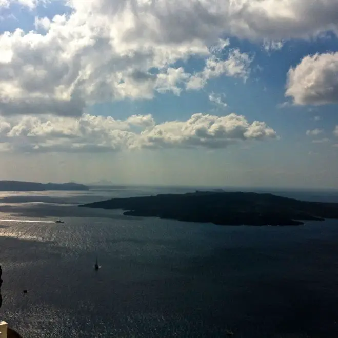 Sonne, Regen und Wolken: Durchwachsenes Wetter in Hellas