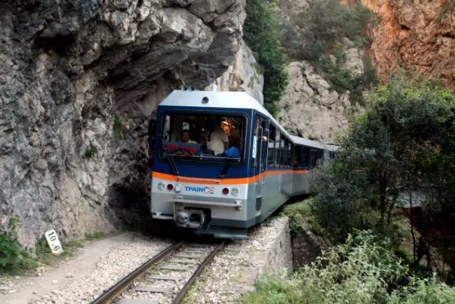Auf den etwa 22 Kilometern überwindet der „Odontotos“ 750 Höhenmeter. (Foto: eurokinissi)