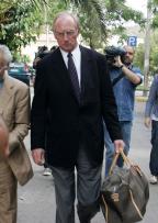 Griechenland: Ausreiseverbot für früheren Siemens-Vorstand Jung 