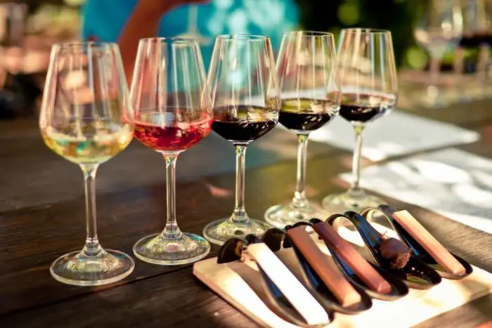 Divino Weinbar: „Wine and Chocolate tasting“ in Athen