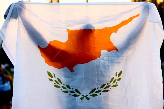 Unser Archivfoto (© Eurokinissi) zeigt die zyprische Flagge.