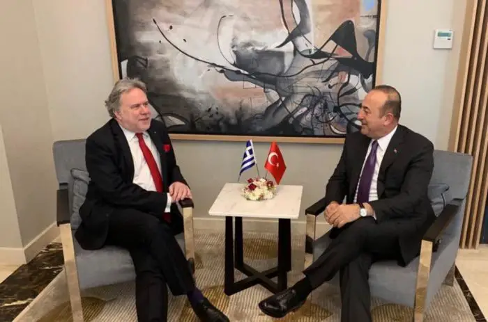 Unser Foto (© Eurokinissi) ist am Donnerstag (21.3.) während eines Treffen des griechischen Außenministers Jorgos Katroungalos mit seinem türkischen Amtskollegen Mevlut Cavusoglu in Antalya entstanden.
