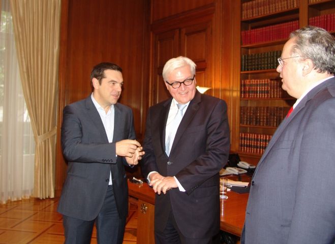 Steinmeier in Athen: Flüchtlingskrise im Mittelpunkt der Gespräche <sup class="gz-article-featured" title="Tagesthema">TT</sup>