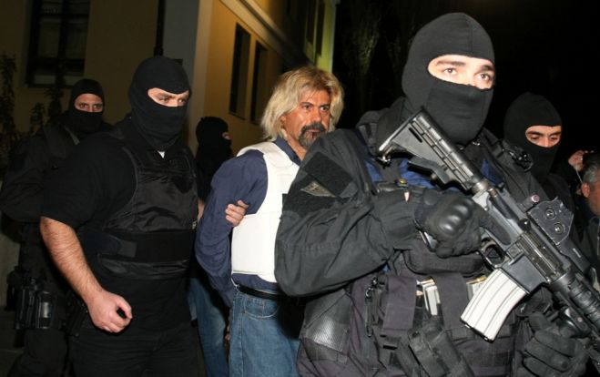 Griechenlands Terroristen von Vergünstigungen beim Strafvollzug ausgenommen <sup class="gz-article-featured" title="Tagesthema">TT</sup>