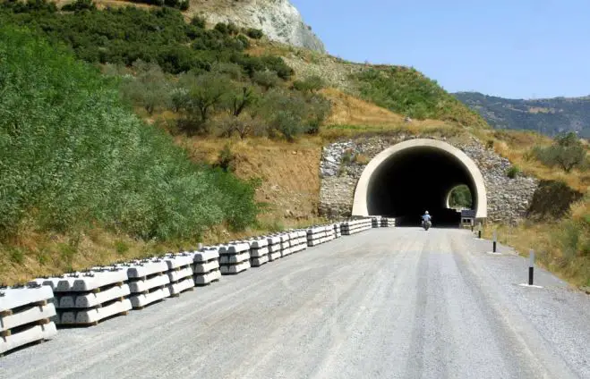 Neue Autobahnen im April – gesalzene Gebühren