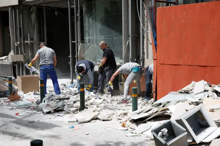 Unser Archivfoto (© Eurokinissi) entstand am 20. April während eines Anschlags auf eine Filiale der Eurobank in Athen.