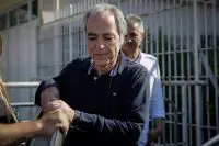 Unser Foto (© Eurokinissi) zeigt den verurteilten Terroristen Dimitris Koufontinas.