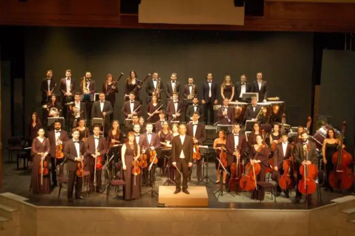 Konzert des Sinfonieorchesters in Larissa