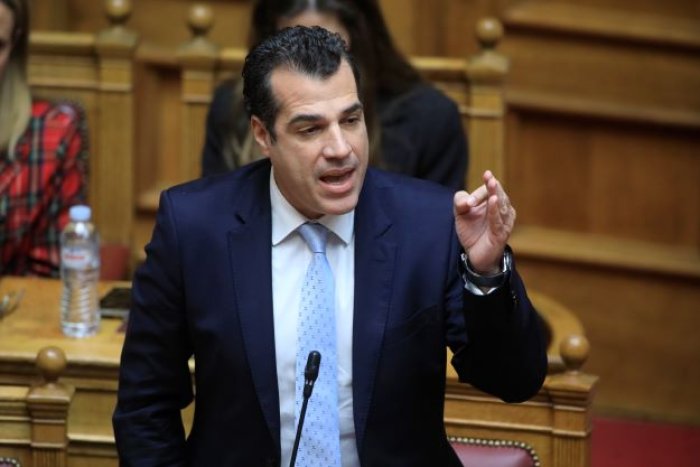 Unser Foto (© Eurokinissi) zeigt den griechischen Migrationsminister Thanos Plevros.