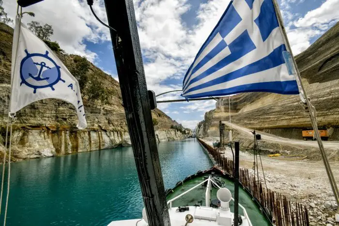 Unser Archivfoto (© Eurokinissi) zeigt den Kanal von Korinth.