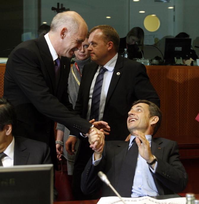 Papandreou trifft Sarkozy – Merkel über Griechenland Krise