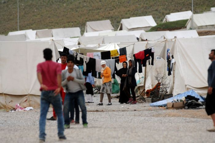 Regierung eröffnet Konto für Flüchtlingshilfe – Sachspendensammlung am Sonntag