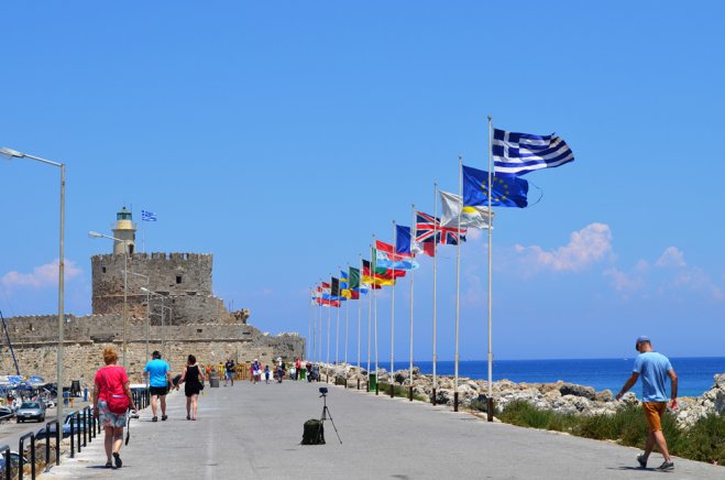 Unser Foto © Griechenland Zeitung / Jan Hübel) ist auf der Dodekanes-Insel Rhodos entstanden. 