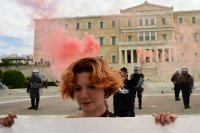 Unser Foto (© Eurokinissi) entstand am Mittwoch (1.5.) vor dem Parlament.