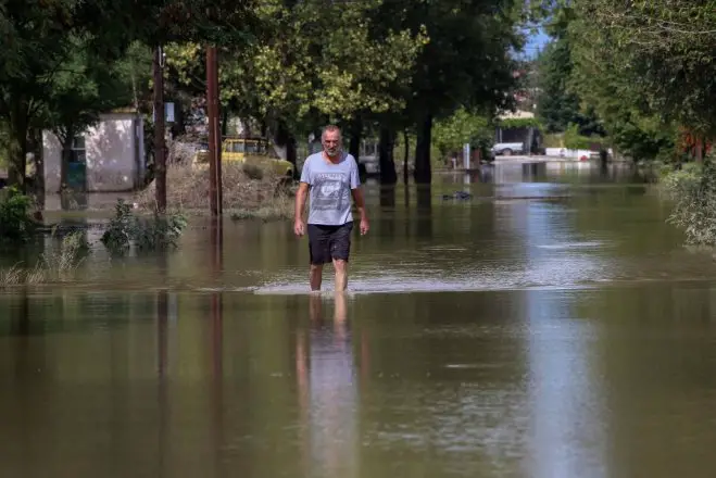  Unsere Archivfotos (© Eurokinissi) entstanden im September 2020 nach dem Unwetter Ianos bei Karditsa.