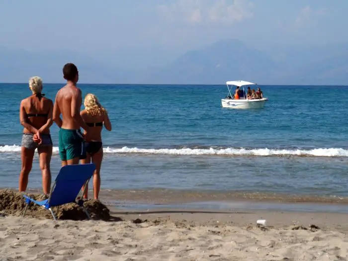 Zunahme der Ankünfte von Touristen auf den Ionischen Flughäfen