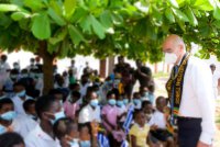 Unser Archivfoto (© Eurokinissi) entstand im vergangenen November während eines offiziellen Besuchs von Außenminister Nikos Dendias in Ghana.