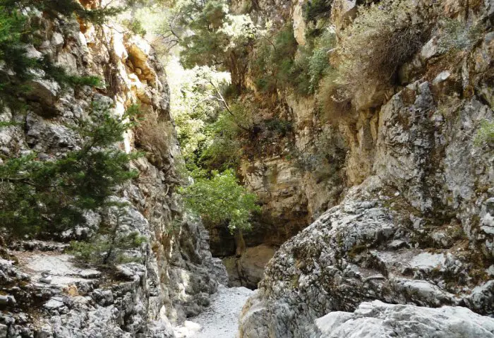 Foto (© GZvp): Ein Abschnitt des Mittelteils der Imbros-Schlucht.