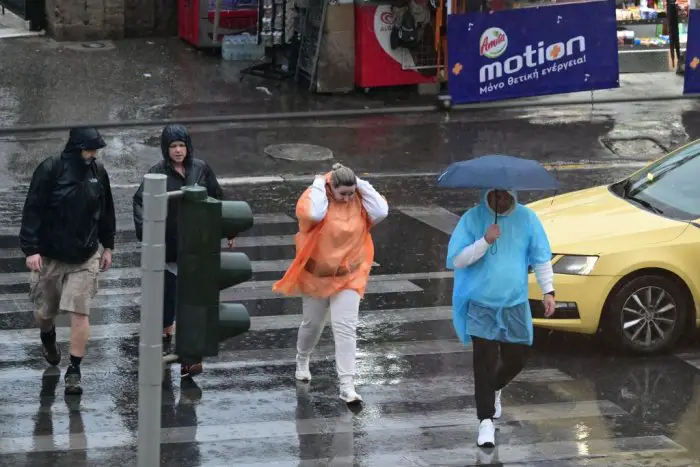 Unser Foto (© Eurokinissi) entstand am Montag (10.11.) in Athen.