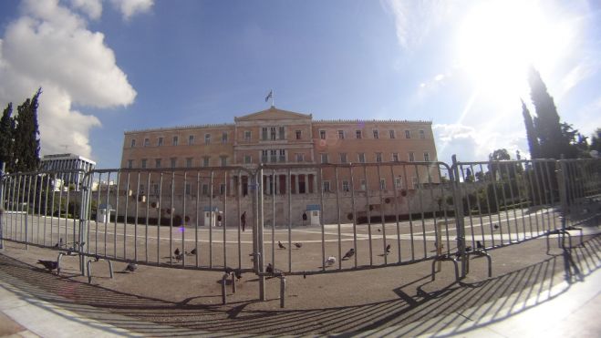 Absperrungen vor dem Parlament in Griechenland wurden entfernt