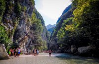 Unser Archivfoto (© Eurokinissi) zeigt einen Teil der Acherontas-Schlucht.