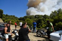 Unsere Fotos (© Eurokinissi) entstanden am Samstag (16.7.) im Westen von Achaia auf der Peloponnes.