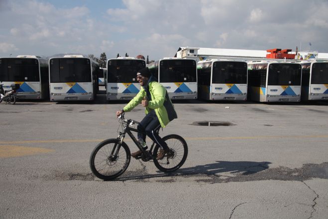 Auch Athener Stadtbusse beteiligen sich am Generalstreik
