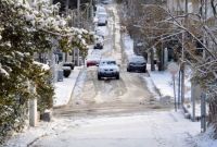 Umfassende Ausbesserung von Straßen in Nordathen