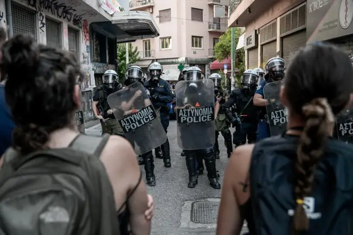 Unsere Fotos (© Eurokinissi) entstanden am Dienstag (9.8.) in Exarchia.