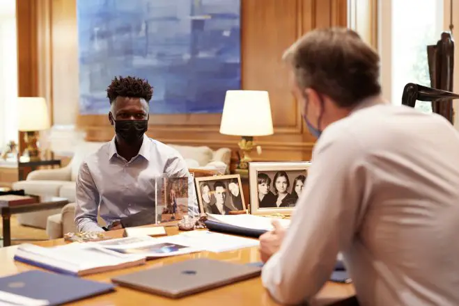 Unser Foto (© Eurokinissi) entstand am Dienstag (29.3.) im Amtssitz des Ministerpräsidenten.