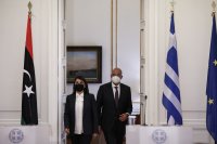 Unser Archivfoto (© Eurokinissi) entstand während eines Treffens zwischen Außenminister Nikos Dendias und seiner libyschen Amtskollegin Najla Al-Mangoush.