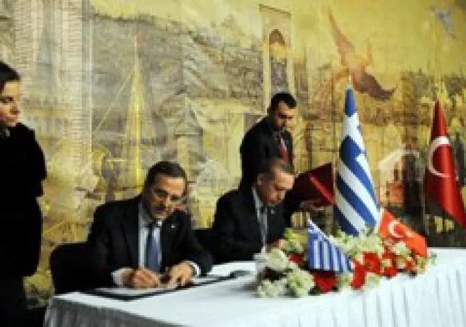 Griechenlands Premier unterzeichnet Abkommen am Goldenen Horn