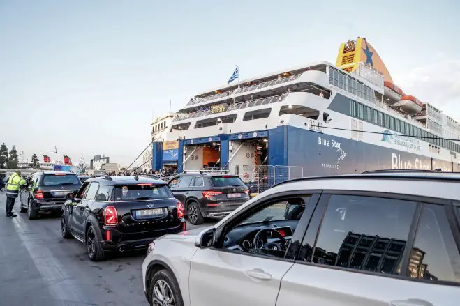 Griechenland startet in die Pfingstferien: Hohes Verkehrsaufkommen und volle Fähren <sup class="gz-article-featured" title="Tagesthema">TT</sup>