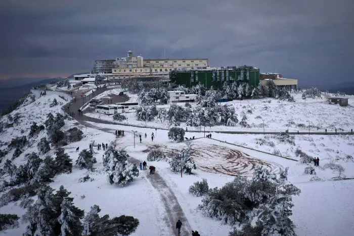 Das Archivfoto (© Eurokinissi) entstand Anfang Januar 2019 und zeigt das Spielcasino auf dem Parnitha in der Nähe der Hauptstadt Athen.