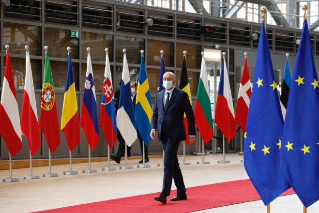 Unser Foto (© Eurokinissi) entstand auf dem heute beginnenden EU-Gipfel in Brüssel.