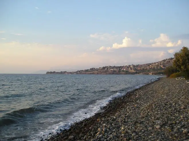 Sonne-Wolken-Mix über Hellas