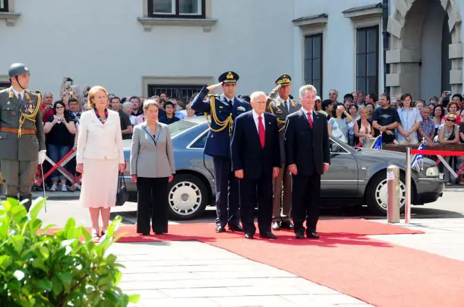 Staatspräsident Papoulias beendet viertägigen offiziellen Besuch in Österreich