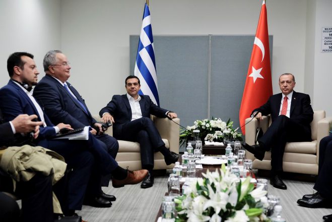 Unser Archivfoto (© Eurokinissi) ist im vergangenen September während eines Treffens zwischen dem griechischen Ministerpräsidenten Alexis Tsipras (l.) und dem türkischen Präsidenten Recep Tayyip Erdogan entstanden.