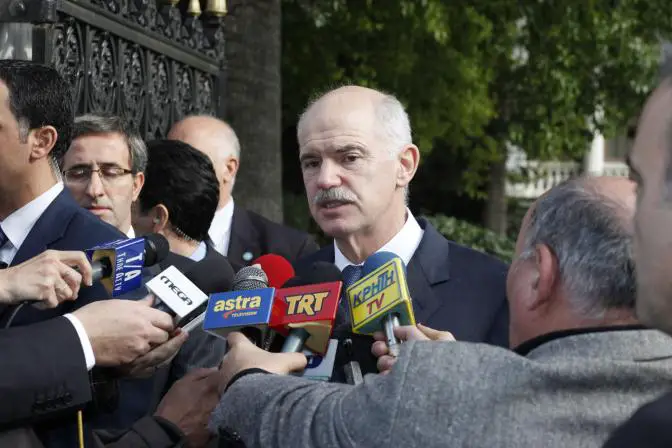 Papandreou hält an Reformkurs fest