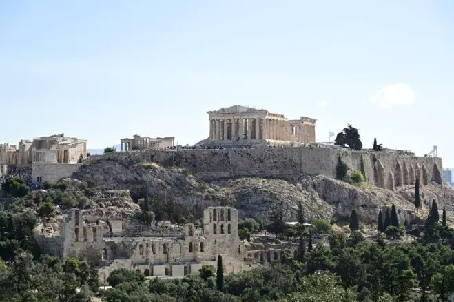 Ohne Gerüst! Westseite frisch renoviert: Unser Foto (© Eurokinissi) zeigt den Parthenon auf der Akropolis in Athen.