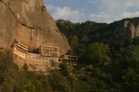 Unser Archivfoto (© Eurokinissi) zeigt das Kloster Mega Spileo auf der Peloponnes.