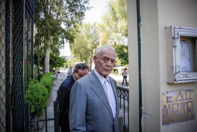 Unser Archivfoto (© Eurokinissi) zeigt den frühere Verteidigungsminister Akis Tsochatzopoulos.