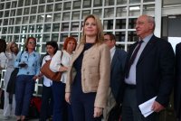 Unser Foto (© Eurokinissi) zeigt Maria Karystianou am Dienstag (26.5.) vor dem Landeshöchstgericht, dem Areopag.