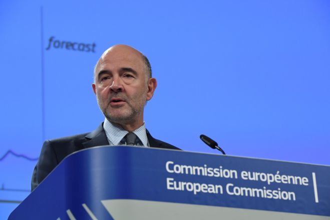 Unser Archivfoto (© Eurokinissi) zeigt den EU-Wirtschafts- und Währungskommissar Pierre Moscovici.