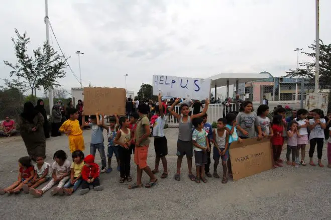 Flüchtlingskinder drücken ab heute in Griechenland die Schulbank <sup class="gz-article-featured" title="Tagesthema">TT</sup>