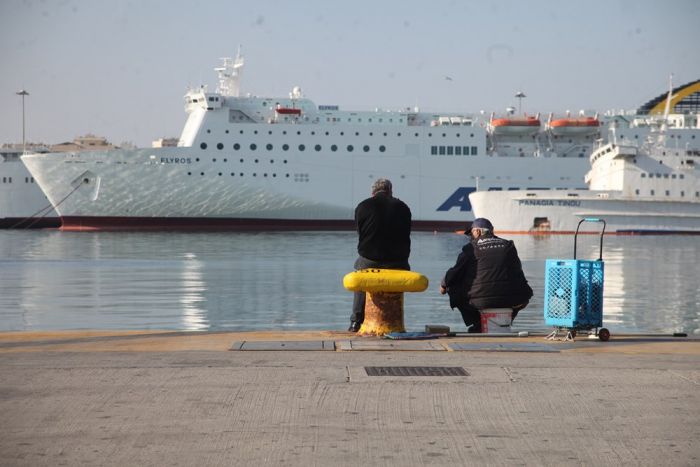 48stündiger Seemannsstreik legt griechische Schifffahrt lahm