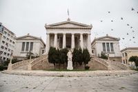 Das Wetter in Griechenland: sonnige Ägäis, buntes Festland